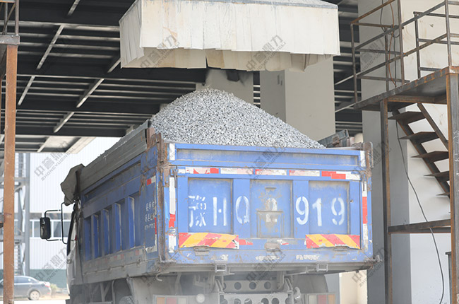 散裝物料自動裝車系統(tǒng) 散裝物料自動裝車系統(tǒng)