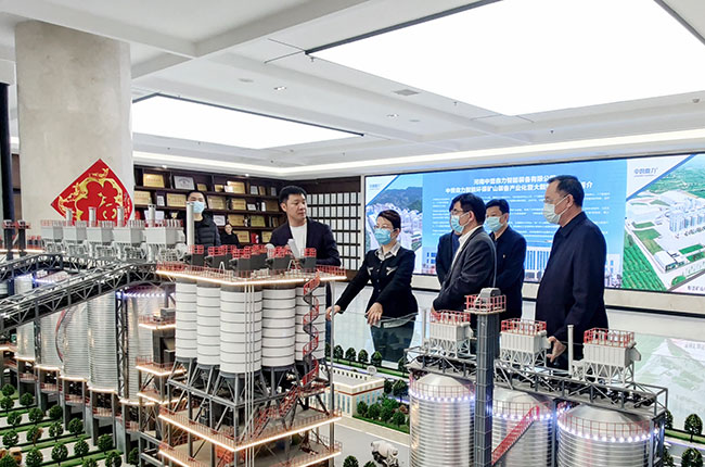 張董介紹循環(huán)建材產業(yè)園項目建設背景及應用實踐