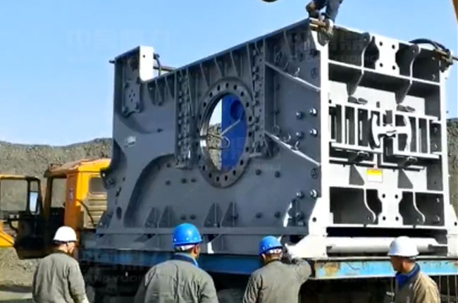 旋回破卸車實(shí)拍