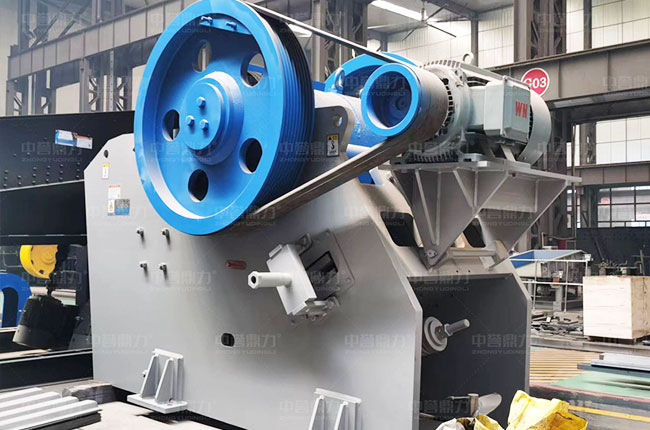 顎式破碎機.jpg 顎式破碎機.jpg