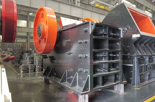 1316鄂破破碎機(jī),鄂破1316破碎機(jī)