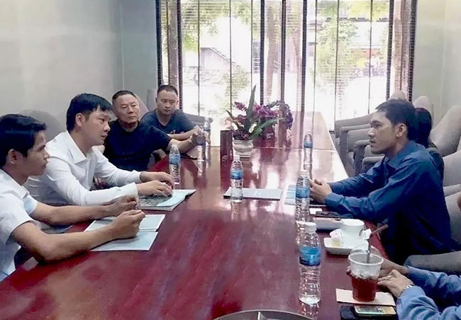 ���u(y��)��������կ����(w��)��������������һ��һ·�����O(sh��)