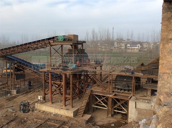 安徽池州青陽縣砂石生產線現(xiàn)場一隅
