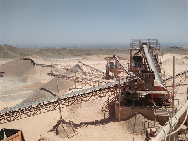 生產(chǎn)線中的YKZ振動篩