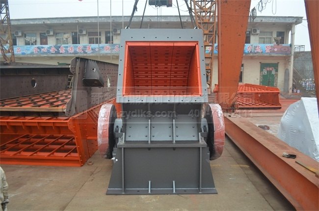 重型錘式破碎機設備