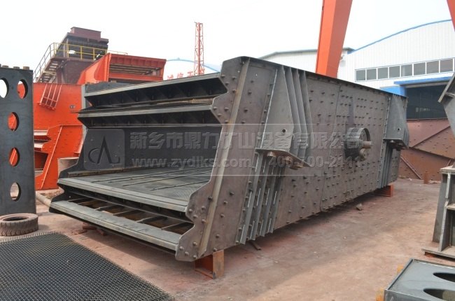 振動(dòng)篩設(shè)備