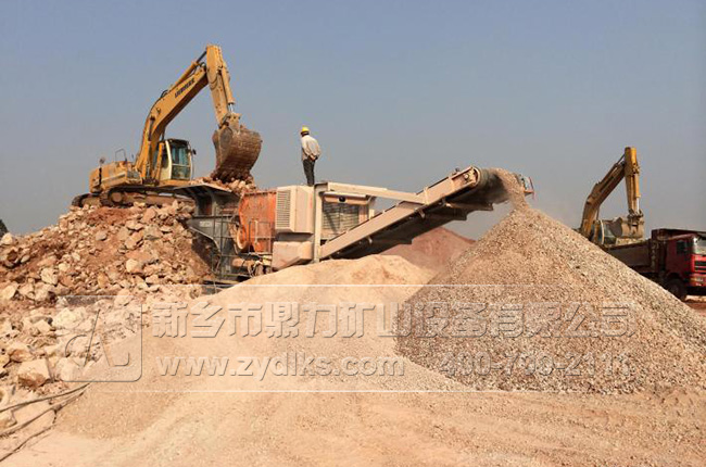 移動(dòng)式破碎機(jī) 移動(dòng)式破碎機(jī)