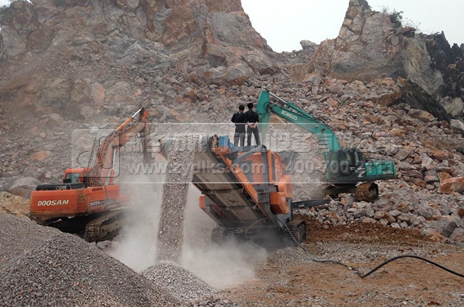 移動式石子破碎機(jī) 移動式石子破碎機(jī)