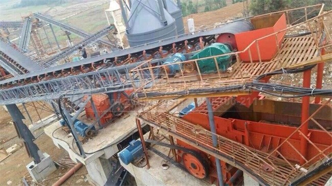 大師產(chǎn)量石子破碎機(jī)