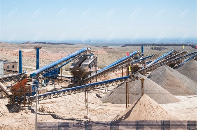 碎石生產(chǎn)線現(xiàn)場(chǎng)