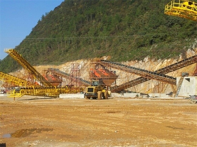 破碎生產(chǎn)線