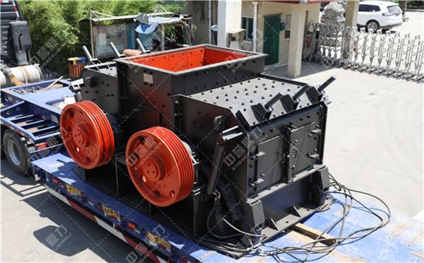 小型錘式制砂機(jī)