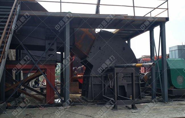 河南駐馬店大型石料破碎機(jī)使用現(xiàn)場(chǎng)