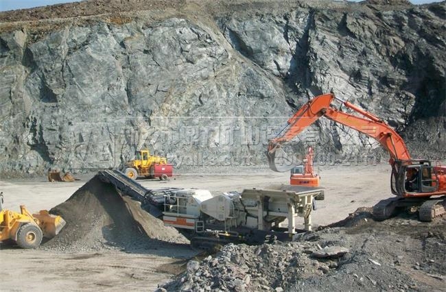 露天礦山的開采現(xiàn)場