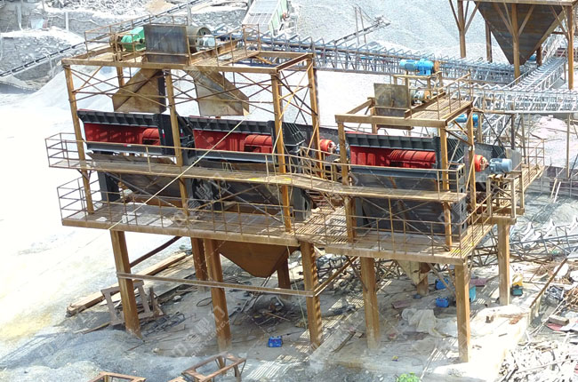 日產(chǎn)萬噸砂石料破碎篩分生產(chǎn)線