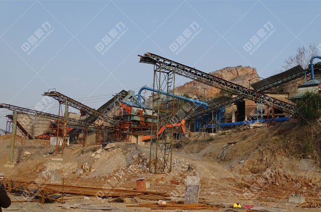 ����ʡ�Sʯ���Fɽ�^(q��)�F�ǵV�I(y��)�r�a(ch��n)600-800��ɰʯ���a(ch��n)��