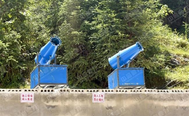 砂石廠的霧炮除塵設備