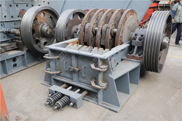 PCZ1308重錘破內(nèi)部結(jié)構(gòu)