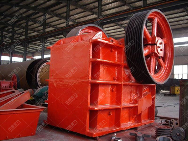 顎式破碎機(jī)