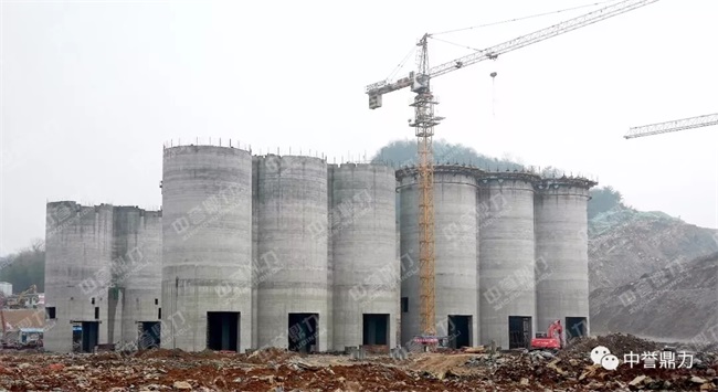 項(xiàng)目建設(shè)現(xiàn)場(chǎng)