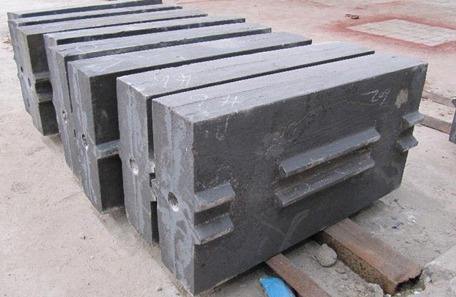 反擊式碎石機(jī)板錘