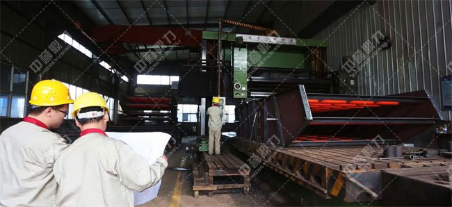 人工制砂設(shè)備生產(chǎn)車(chē)間