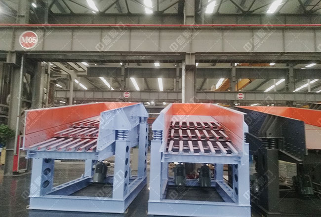 用戶定制的礦石喂料機