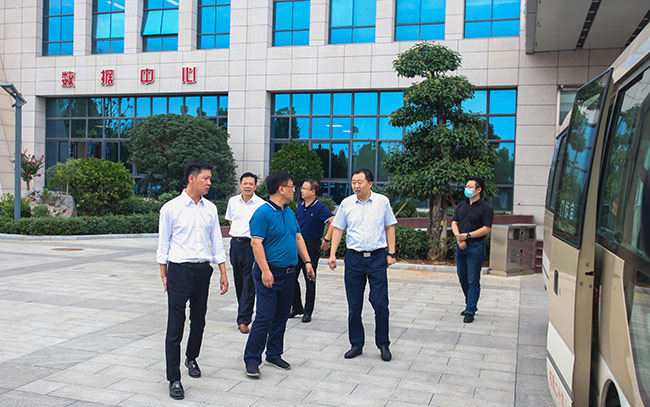 焦作市副秘書長侯志強(qiáng)一行蒞臨中譽(yù)鼎力考察調(diào)研