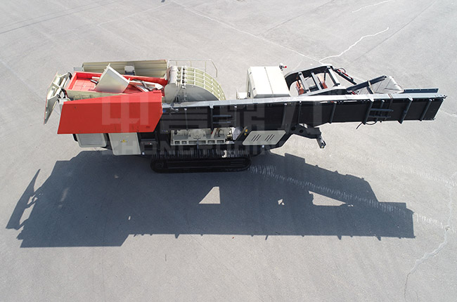 車載式移動破碎機(jī)的工作優(yōu)勢分析 車載式移動破碎機(jī)的工作優(yōu)勢分析